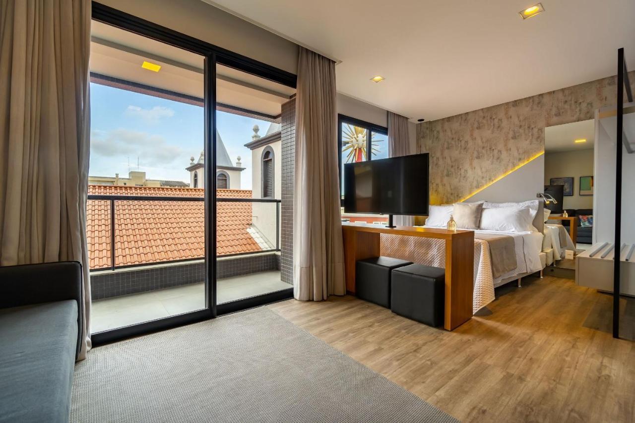 Aion Suites 103 - Compacto E Luxuoso Loft - Rooftop Com Piscina E Academia - A Poucos Passos Da Praia Bombinhas Exterior foto